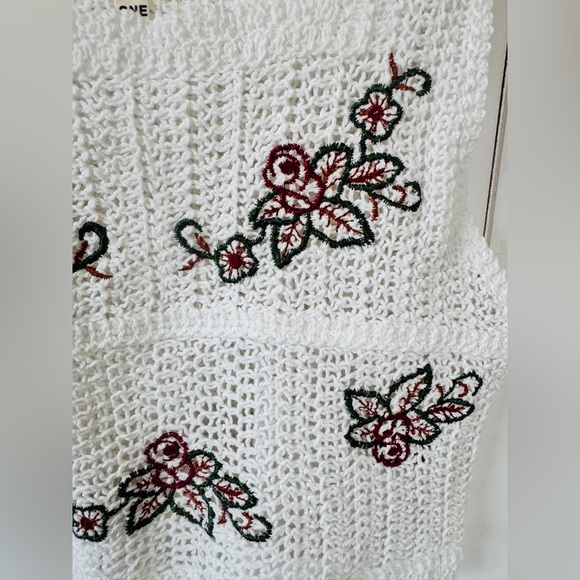 POL White Crochet Embroidered Floral Crop Top Boho Festival Semi Sheer OS - Picture 3 of 8